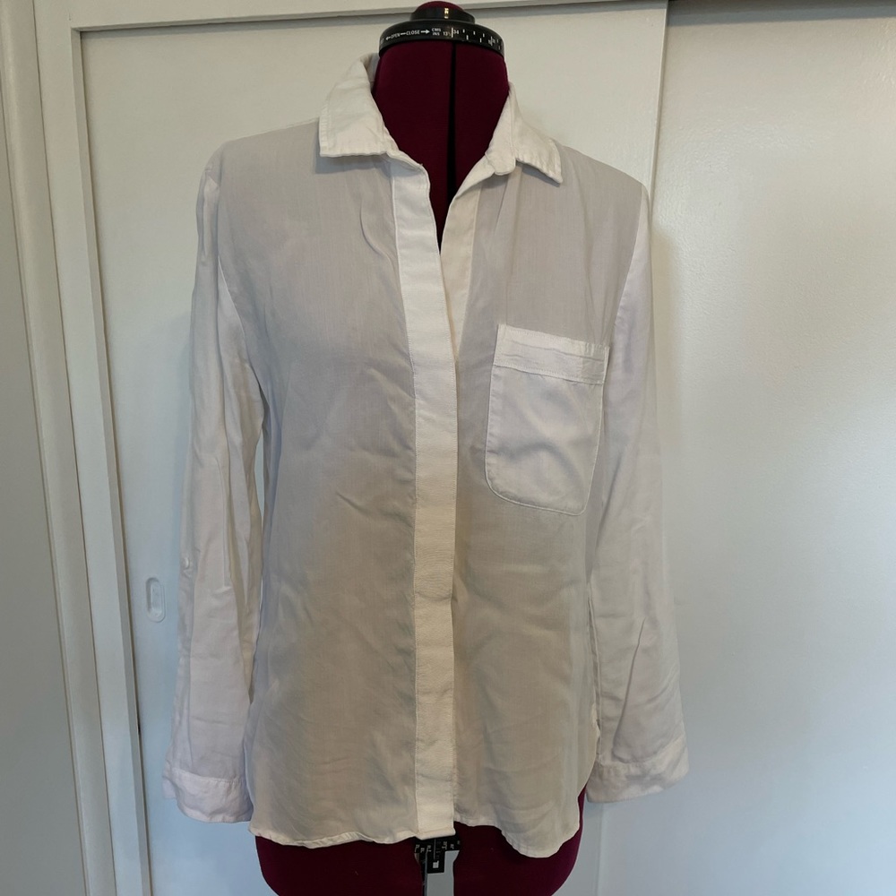 Cloth & Stone white button front shirt